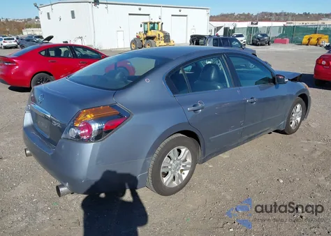 2010 Nissan Altima 2.5 S z USA, uszkodzony, nr VIN 1N4AL2AP7AN466683